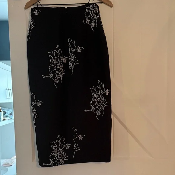 Milly Black Pencil Skirt with White Floral Beading
